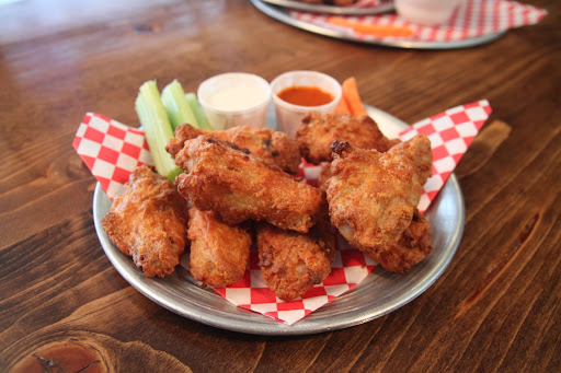 Blue Dog Pizza | Tahoe Midtown Gallery - United States
