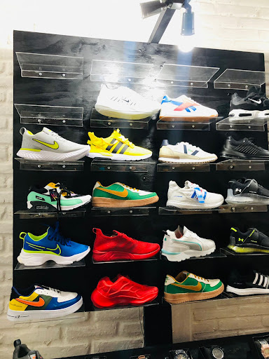 DGSTOREW - Thumbnail