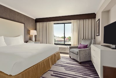 Photos of DoubleTree by Hilton Hotel Milwaukee - Brookfield
