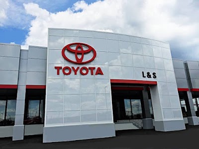 Photos of L&S Toyota of Beckley