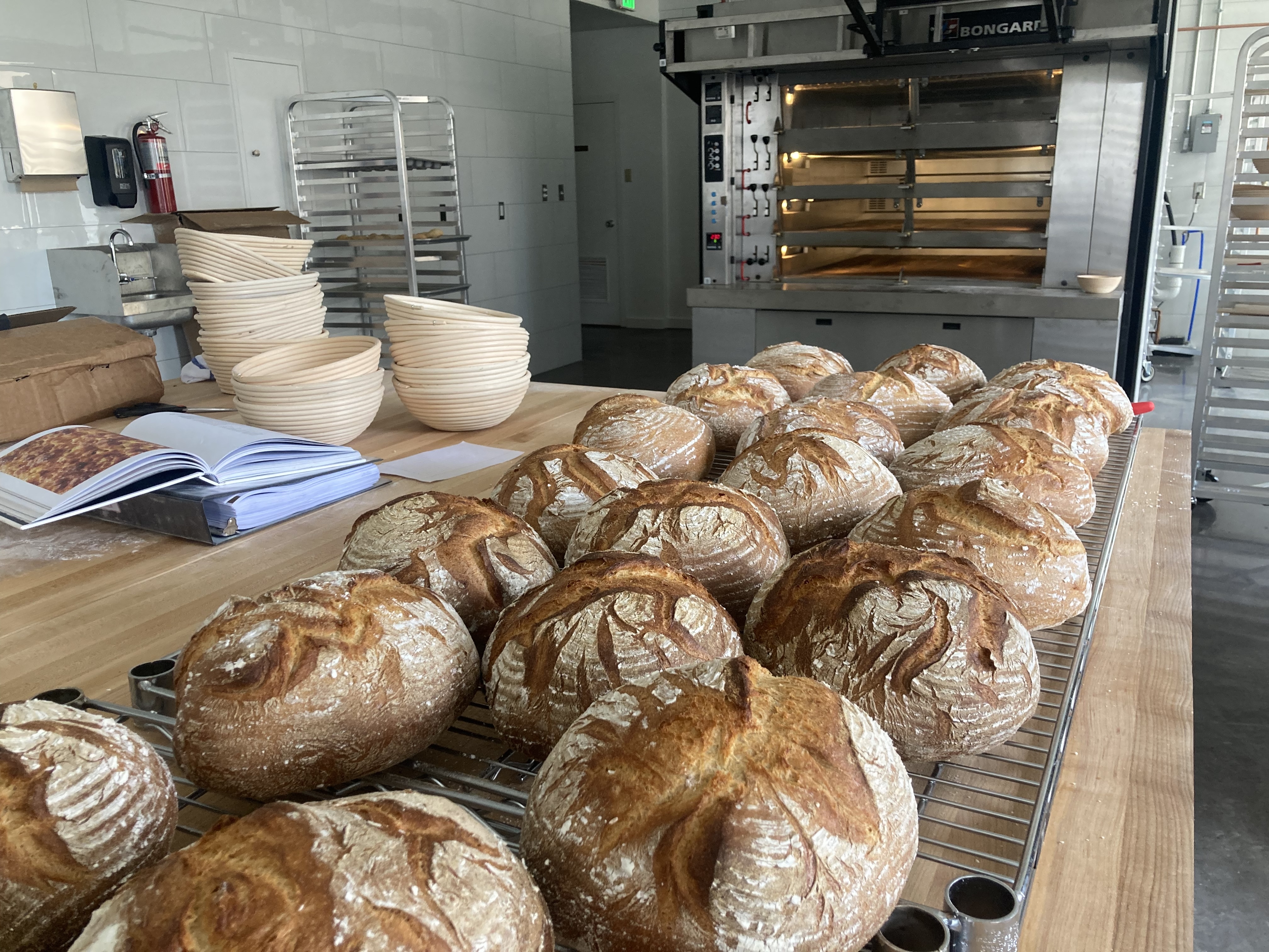 Bread & Roses Bakery