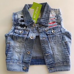 Photo n°5 de Bonn's Shopping à Saint-Drézéry (Magasin de vêtements)