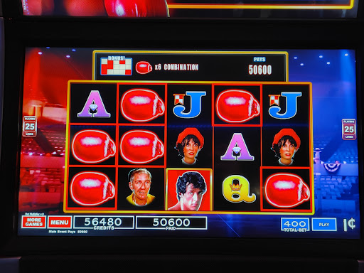 Bud's - Visual