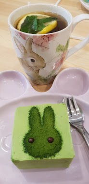 MyBunBun Rabbit Cafe, Author: Heni Utomo