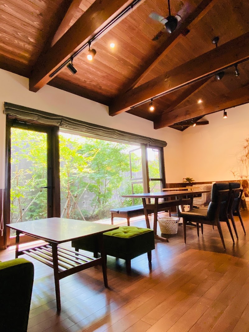 HOUKI Living ほうきリビング