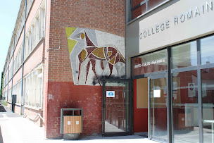 Photo n°2 de Collège Romain ROLLAND à Tremblay-en-France (Collège)