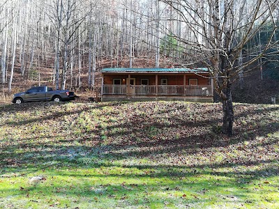 Dancing Sun Cabins|Pet Friendly rentals Hot Springs NC