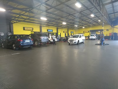 Photos of Dunlop Zone Bluff - Bluff Tyres