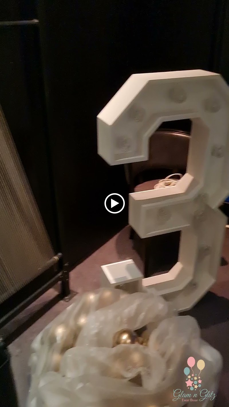 Glam and Glitz - Bespoke Balloons Leeds photo 2