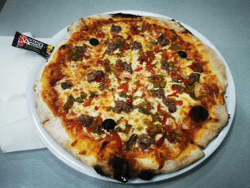 Photo 10 - Pizz' Burg