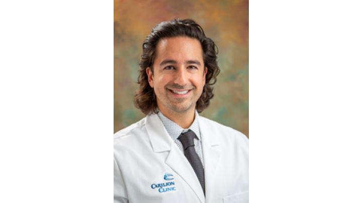 Esmaeel R Dadashzadeh Md