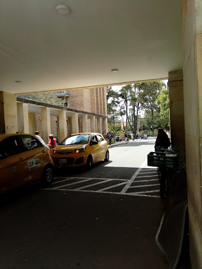 Photos of Fundaci&oacute;n Hospital San Carlos