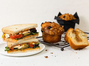 Photo n°28 de La Croissanterie à Saint-Ambreuil (Saladerie)