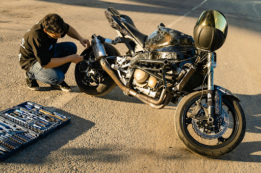 Jugnu Automobile Bike Service Center in Noida is a reliable destination for high-quality motorcyc…
