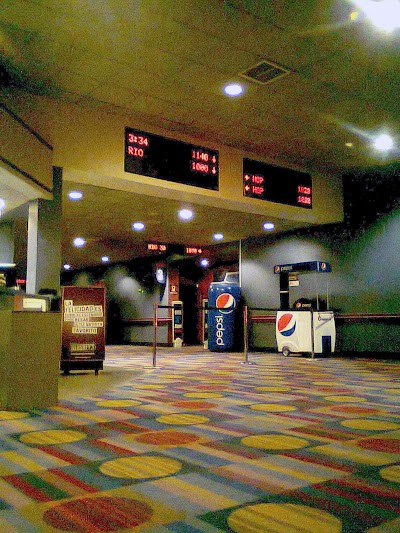 Photos of Cine Hoyts Arauco Maip&uacute;