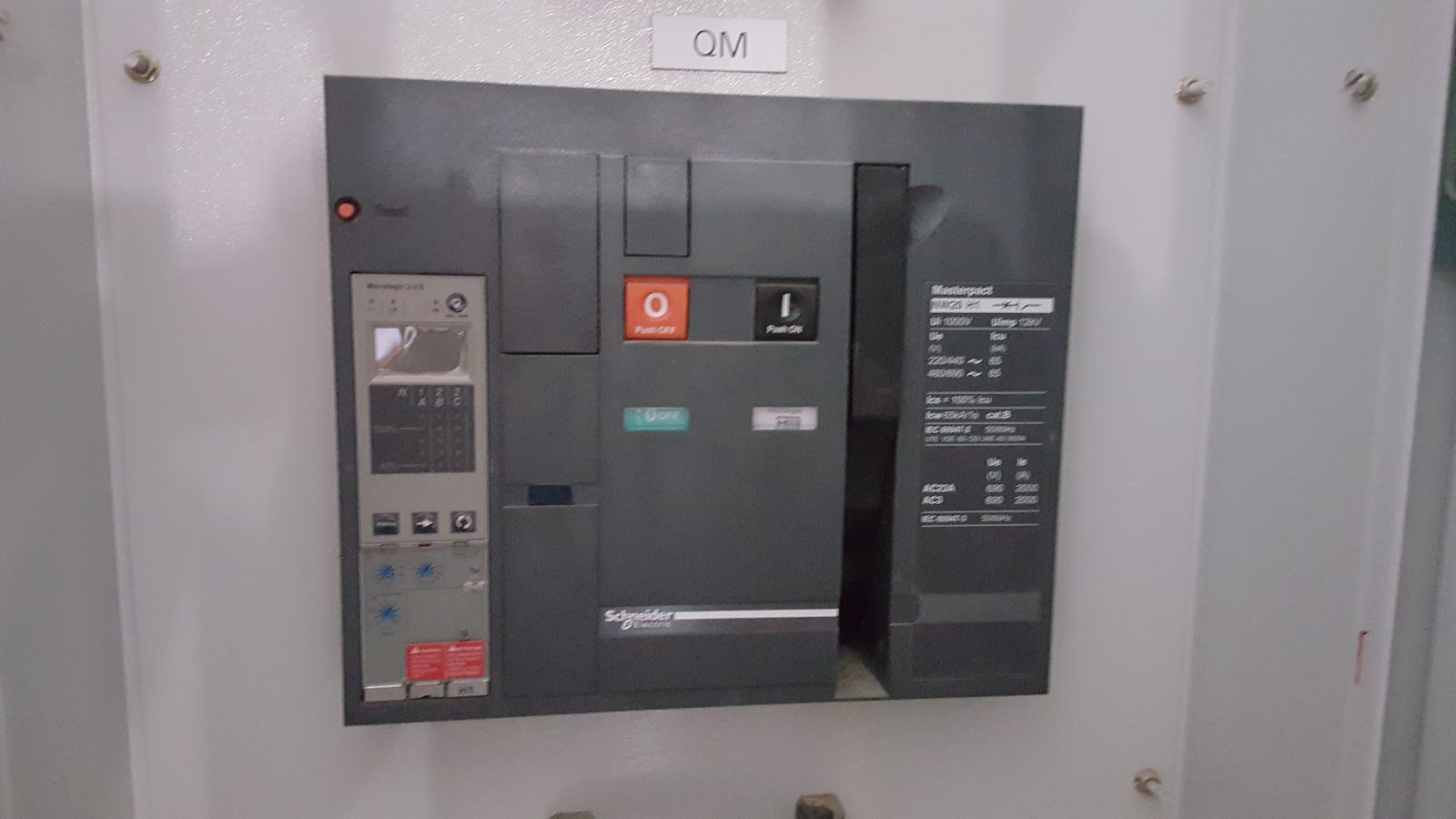 الشملان للكهرباء والإلكترونيات