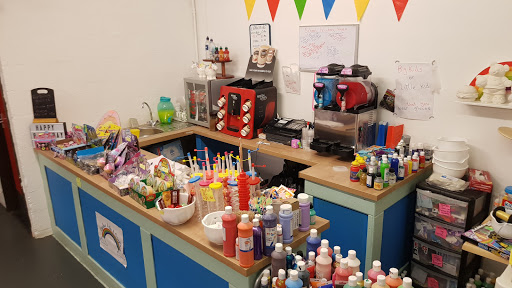 Rainbow Arts and Crafts Irvine - Thumbnail