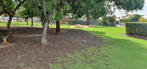 Edinboro Street Reserve - Thumbnail