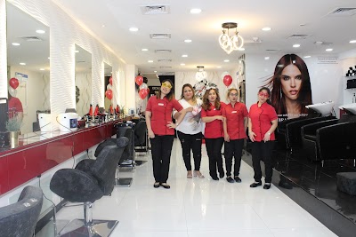 Photos of Curls & Colors Ladies Salon