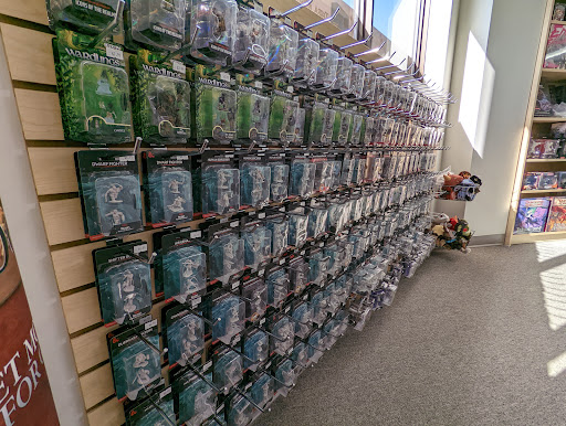 Capstone Games Store - Visual