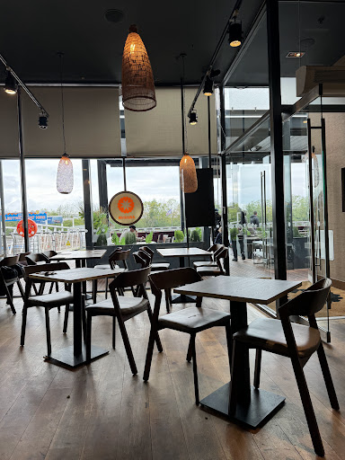Busaba Lakeside