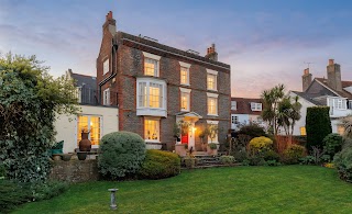 McCarthy & Booker Estate Agents