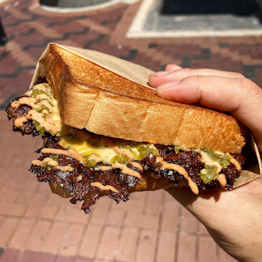 Hotline Burger by null