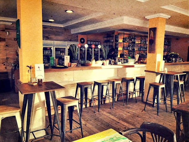 La Pinta Bar-Restaurant