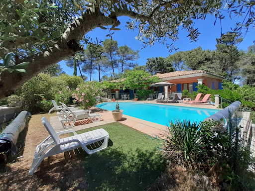 Photo de Les Restanques de l'Issole: villa avec piscine maison grande capacité gîte familial VAR PROVENCE