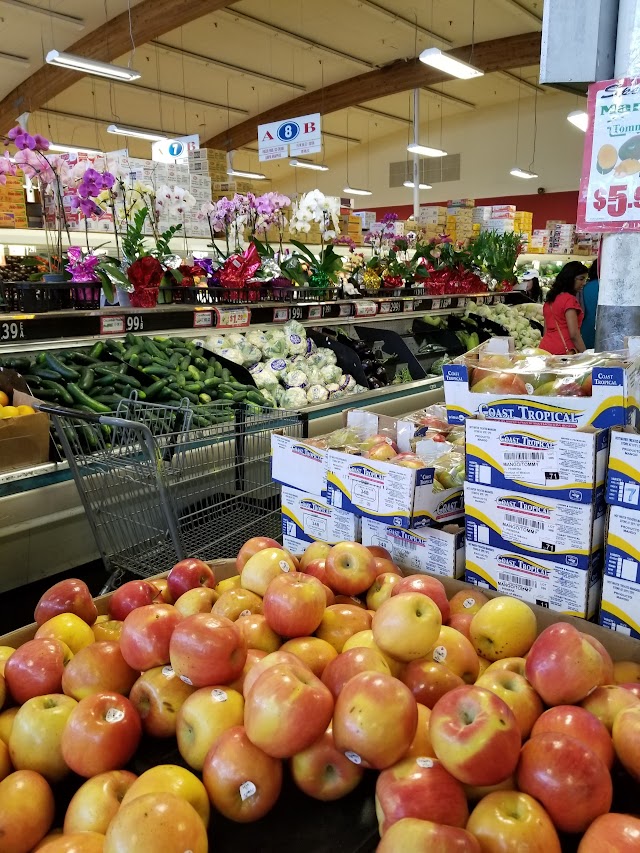 Lion Supermarket
