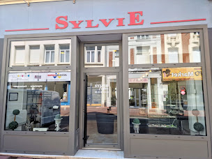 Photo n°3 de Sylvie Coiffure à Cambrai (Salon de coiffure)