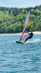 Photo n°1 de Club de Voile Vouglans à Orgelet (Association ou organisation)