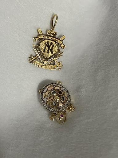 Myrtle Gold Treasure - Thumbnail