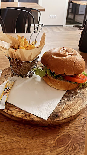 Photo 6 - Burger Gourmet