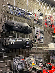 Photo n°4 de Mot scoot à Saint-Denis (Atelier de réparation de scooters)