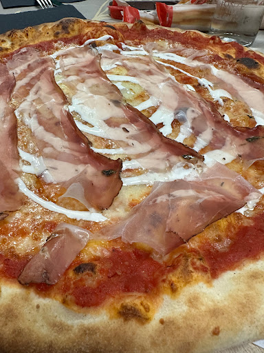 Pizzeria El Sombrero - Thumbnail