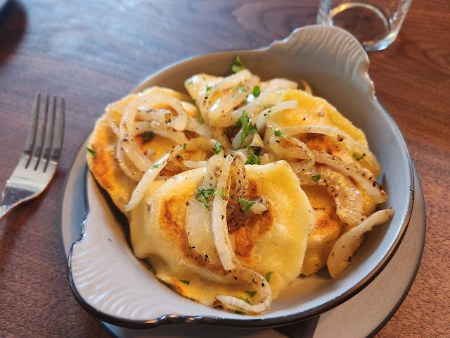 Audrey's Avenue Kitchen & Bar by null