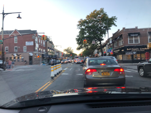 Bell Blvd/40 Av