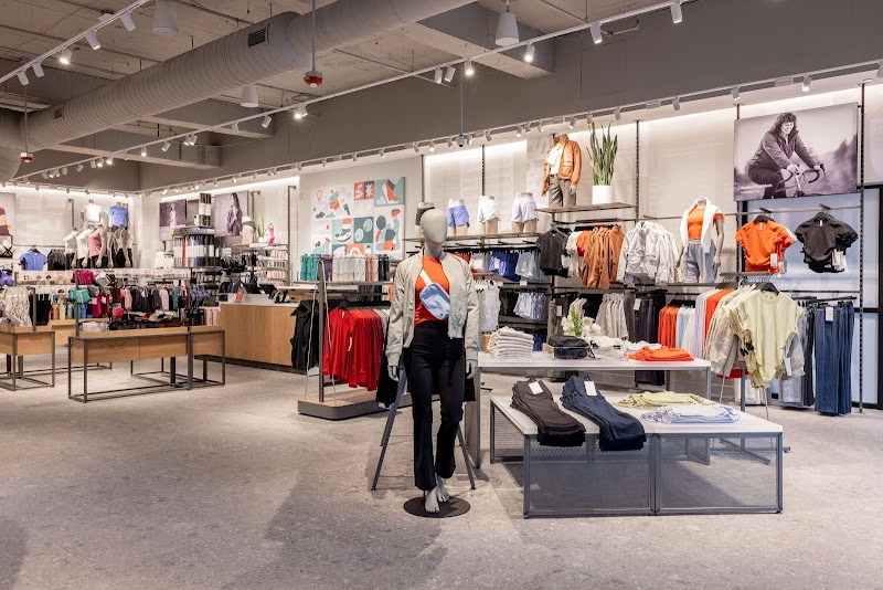 lululemon photo 2