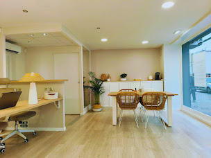 Photo n°9 de SJ Solutions Immobilières à Ampuis (Agence de location de maisons de vacances)