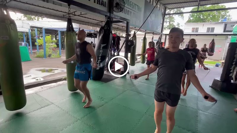 Khongsittha Muay Thai (คงสิทธา)