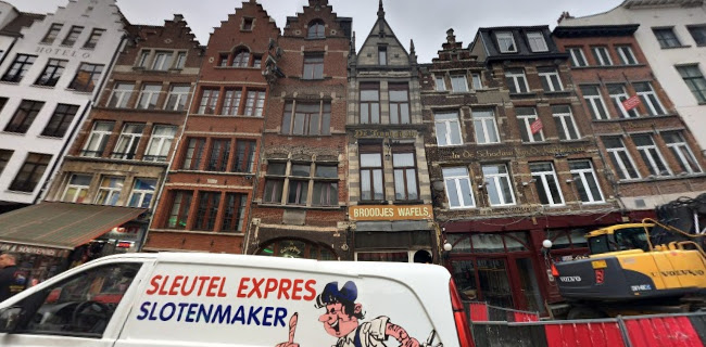 Onze-Lieve-Vrouwekathedraal telefoonnummer