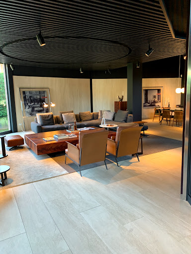 Flexform Showroom - Visual