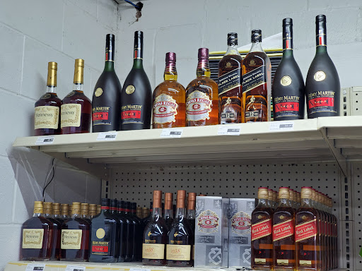 Docs gas station and package store - Thumbnail