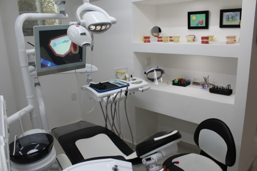 Dr. Ignacio Ibarra Ramirez, Dentista - Odontólogo