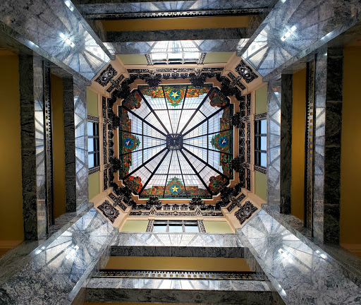 Johnson County Courthouse - Visual