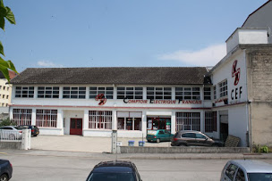 Photo n°2 de YESSS Electrique Lons Le Saunier à Lons-le-Saunier (Magasin de matériel électrique)