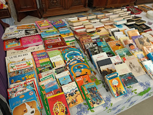 Photo n°4 de ALCG Ressourcerie Poligny à Poligny (Organisme à but non lucratif)