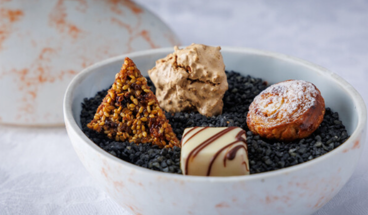 フレンチ ル・レストラン・シンジコガ 名古屋 栄（French Le Restaurant Shinji Koga）