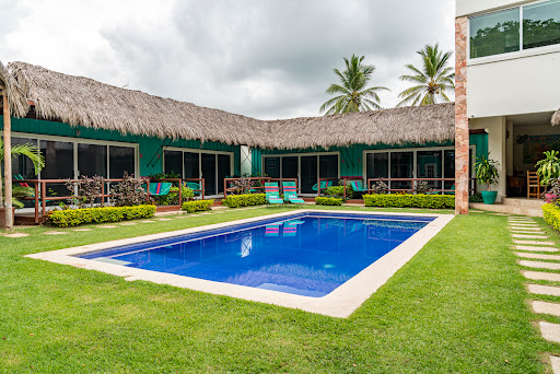 Núiya Hoteles, Centro